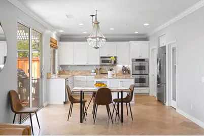 1979 Oxford Court, Vista, CA 92081 - Photo 2