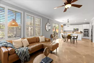 1979 Oxford Ct, Vista, CA 92081 - Photo 2