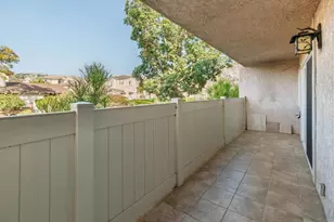 2607 Pirineos Way, Carlsbad, CA 92009 - Photo 36