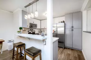 10250 Caminito Cuervo, Mission Village, CA 92108 - Photo 12