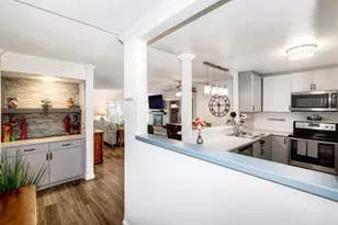 10250 Caminito Cuervo, Mission Village, CA 92108 - Photo 10