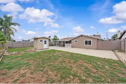 1110 Paula Way, Escondido, CA 92027 - Photo 32