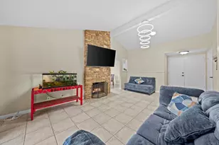 1110 Paula Way, Escondido, CA 92027 - Photo 10
