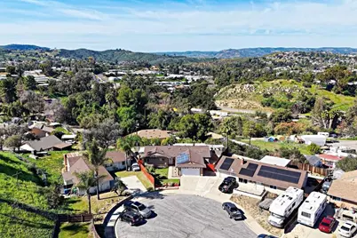 8699 Avenida Marco, El Cajon, CA 92021 - Photo 4