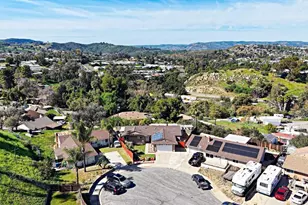 8699 Avenida Marco, El Cajon, CA 92021 - Photo 4