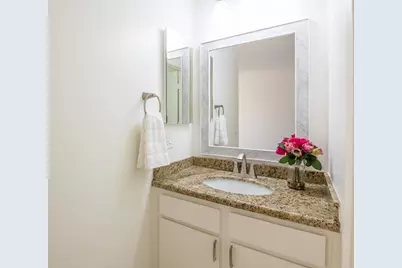 475 N Midway Drive #106, Escondido, CA 92027 - Photo 16