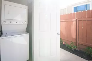 475 N Midway Dr, Escondido, CA 92027 - Photo 12