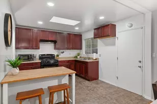 268 Sierra Way, Chula Vista, CA 91911 - Photo 10