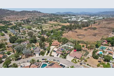 2432 Live Oak Road, Escondido, CA 92029 - Photo 72