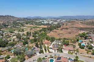 2432 Live Oak Rd, Escondido, CA 92029 - Photo 70