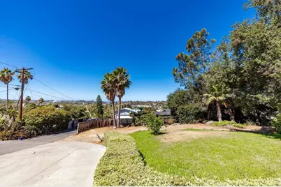 224 Astro Court, Vista, CA 92083 - Photo 6