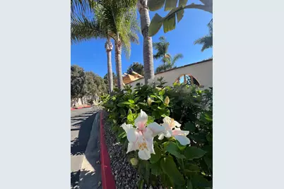 4241 Loma Riviera Lane, San Diego, CA 92110 - Photo 2