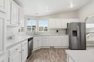 200 N El Camino Real, Oceanside, CA 92058 - Photo 2