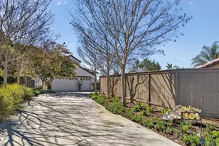 161 Willow Meadow Pl, Escondido, CA 92027 - Photo 2