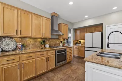 161 Willow Meadow Place, Escondido, CA 92027 - Photo 18