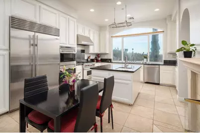 7992 Paseo Esmerado, Carlsbad, CA 92009 - Photo 22