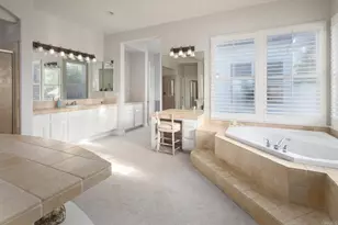 7992 Paseo Esmerado, Carlsbad, CA 92009 - Photo 24