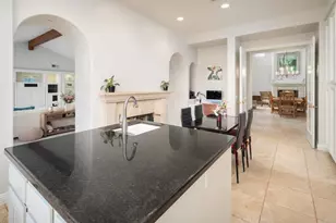 7992 Paseo Esmerado, Carlsbad, CA 92009 - Photo 16