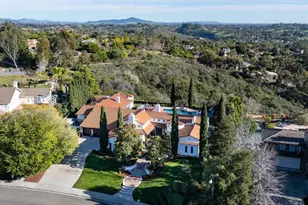 7992 Paseo Esmerado, Carlsbad, CA 92009 - Photo 4