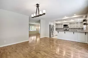 1019 Highland Dr, Vista, CA 92083 - Photo 8