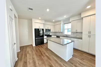 419 Atlas, Escondido, CA 92025 - Photo 6