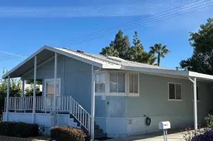 525 W El Norte Pkwy, Escondido, CA 92026 - Photo 2