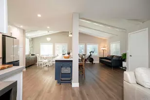 8975 Lawrence Welk Dr, Escondido, CA 92026 - Photo 2