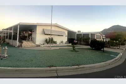 26056 Butterfly Palm Dr, Homeland, CA 92548 - Photo 2