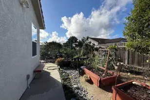 10434 Cheviot Ct, San Diego, CA 92126 - Photo 16