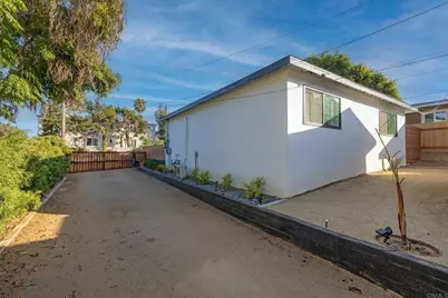 376 378 Acacia Drive, Carlsbad, CA 92008 - Photo 10