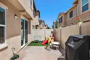 1374 Palo Verde Way, Vista, CA 92083 - Photo 10