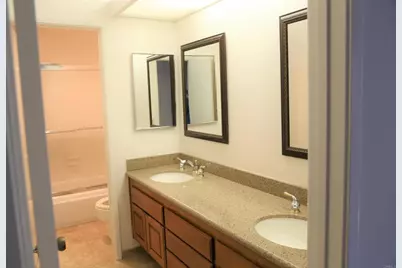 1068 Passiflora Ave, Encinitas, CA 92024 - Photo 8