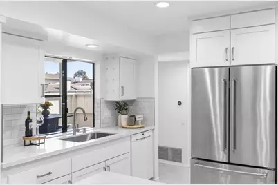 3851 Camino Lindo, San Diego, CA 92122 - Photo 12