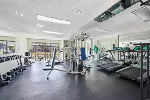 1775 Diamond St, San Diego, CA 92109 - Photo 10