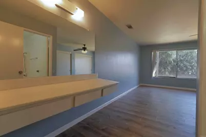 28030 Pebble Beach Dr, Sun City, CA 92586 - Photo 10