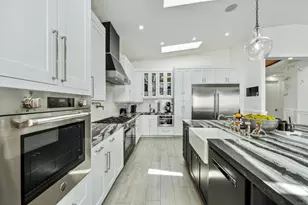 4230 Orchard Ave, San Diego, CA 92107 - Photo 10