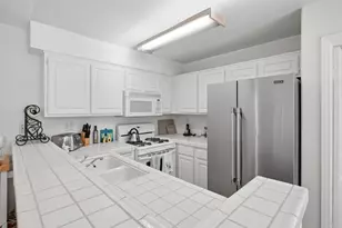 3211 Sirena Vista Way, Carlsbad, CA 92009 - Photo 10