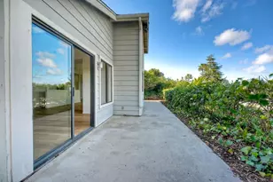 1896 E Pointe Ave, Carlsbad, CA 92008 - Photo 40