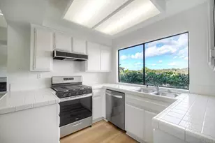 1896 E Pointe Ave, Carlsbad, CA 92008 - Photo 18