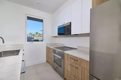 3903 Haines, San Diego, CA 92109 - Photo 6