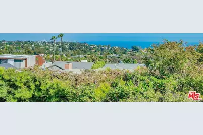 740 Lachman Lane, Pacific Palisades, CA 90272 - Photo 2