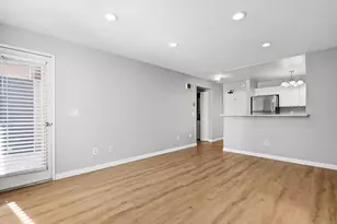 3440 Lebon Dr, San Diego, CA 92122 - Photo 4