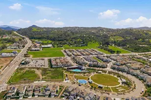 27933 Autumn Ct, Valley Center, CA 92082 - Photo 34