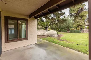 2105 David Dr, Escondido, CA 92026 - Photo 36