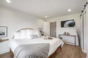 908 Caminito Madrigal, Carlsbad, CA 92011 - Photo 10