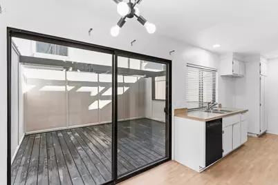 8427 Via Mallorca #115, La Jolla, CA 92037 - Photo 10