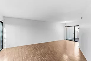 8427 Via Mallorca, La Jolla, CA 92037 - Photo 6