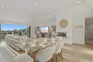 1712 Burgundy Rd, Encinitas, CA 92024 - Photo 2