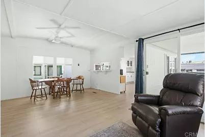 1120 E Mission Road #Space 44, Fallbrook, CA 92028 - Photo 8