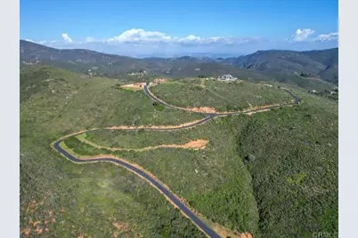 20545 Aguilera Lane, Escondido, CA 92029 - Photo 8